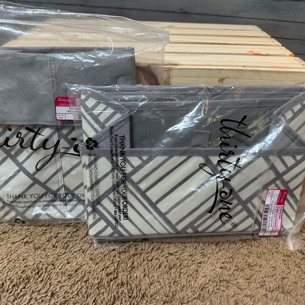 Thirty-One Office Desk Organizer and Medium Reversible Bin